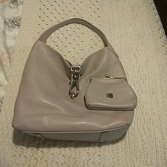 Handbag - Picture 2 of 3